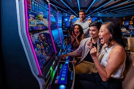 w999 game Diamond Empire — Reward-Stacked Slot Rounds